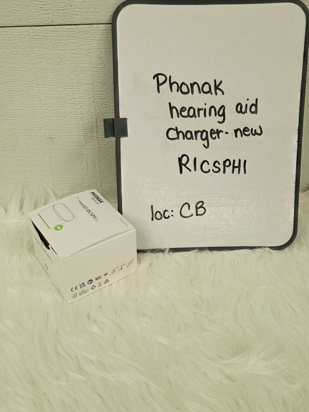 Phonak Ricsph1 hearing Aid Charging Case New In Box $150 - Picture 10 of 10